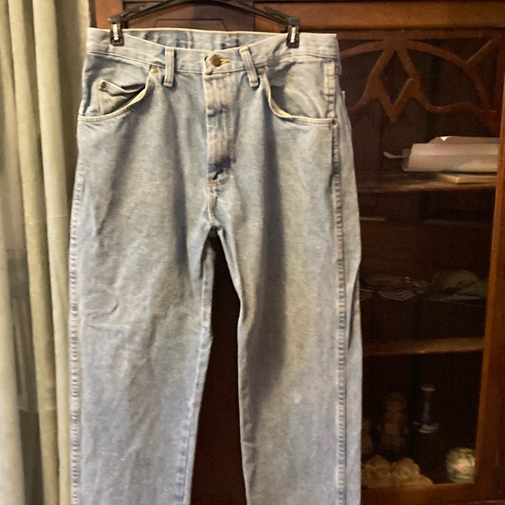 Men's Light Blue Jeans